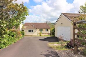 Downfield, Royston Road, Bishopswood, Chard TA20 3RS