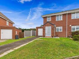 10, Aston Drive, Newport TF10 7UA