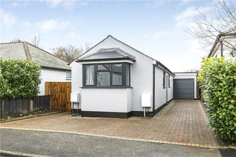 Ayebridges Avenue, Egham, Surrey, TW20
