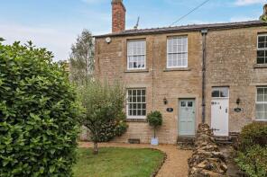 11 April Cottage, Road From School Road To Manor Cross, Cheltenham GL53 9PB