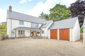 1 Whitebeams, St Nicholas Rise, Honiton EX14 4AG