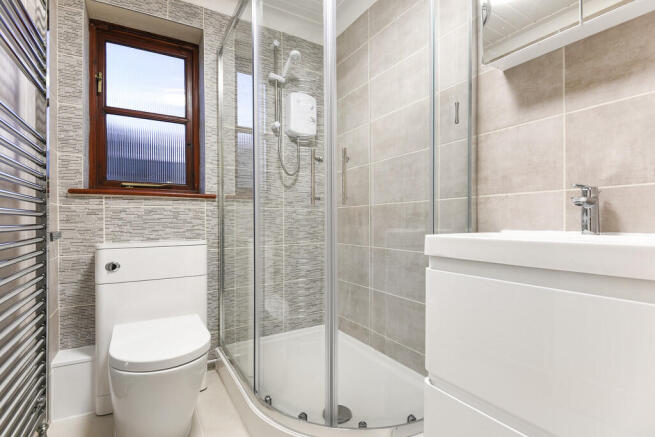 Another shower ro...
