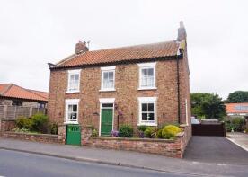 Holmlea, Main Street, Flixton, Scarborough YO11 3UB