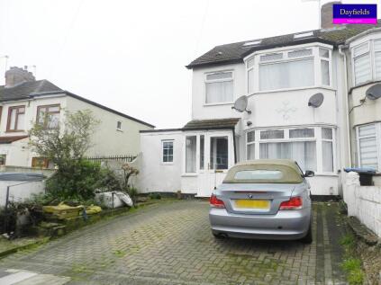 Broadlands Avenue, Enfield, Greater London, EN3