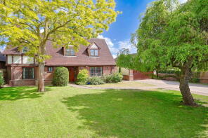 4, Spires End, Huntingdon PE28 4JJ