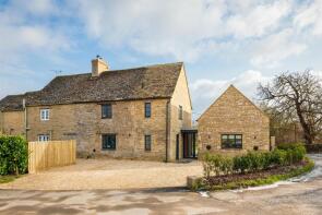 4, Chimney Farm Cottages, Lane To Chimney, Chimney, Bampton OX18 2EH