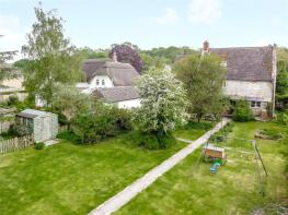 Swan House, Wylye Road, Salisbury SP3 4NW