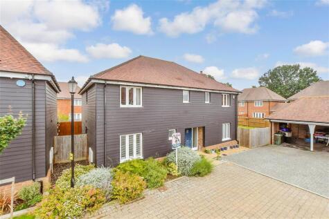 Artisan Road, Headcorn, Kent