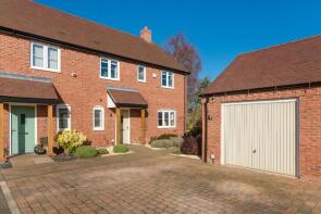 3, Winter Close, Warwick CV35 9UW