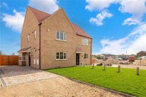 2, Coteland Road, Ruskington, Sleaford NG34 9XL