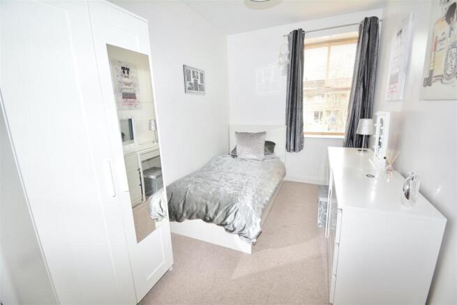 Second bedroom
