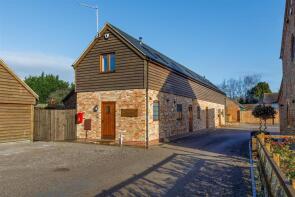 The Hollies, Gaydon Farm Barns, Kineton Road, Warwick CV35 0EX