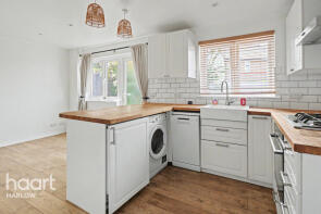 52, Goddard Way, Saffron Walden CB10 2DQ