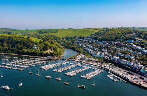 Flat 2, Riverside Wharf, Brixham Road, Dartmouth TQ6 0BA