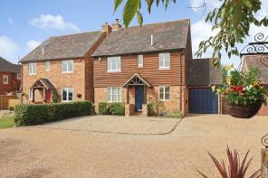 2, Church Cottages, School Lane, Canterbury CT3 1JA