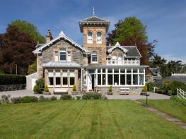Holly Lodge Hotel, Windsor Lodge Road, Strathpeffer IV14 9AR