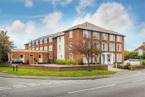 Flat 10, Lutidine House, Newark Lane, Woking GU23 6BS