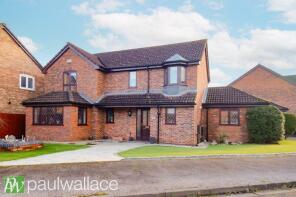 10, Furlong Way, Ware SG12 9TF