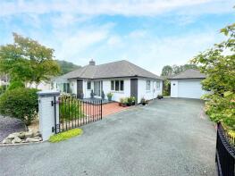 1, Dolafon, Foel, Welshpool SY21 0NJ