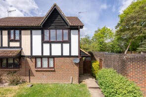19, Oak End, Beare Green RH5 4SJ