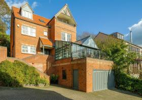 20, St Michaels Terrace, Lincoln LN1 3BZ