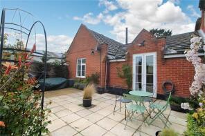 1, Yew Tree Cottage, Norwich Road, Norwich NR14 8PU