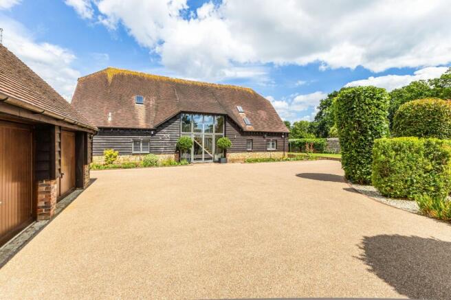 Hewarts Barn