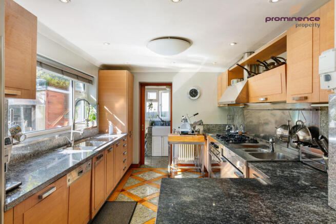 Ashdown Avenue-25