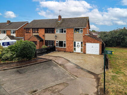 Broadbent Close, Whetstone, Leicester, LE8 6NN