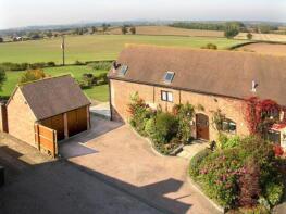 Lovett Barn, Upper Hall Farm, Doverdale Lane, Droitwich WR9 0PA