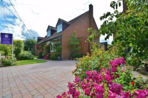 8, Salt Lane, Postcombe, Thame OX9 7EE