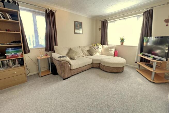 Living Room.jpg