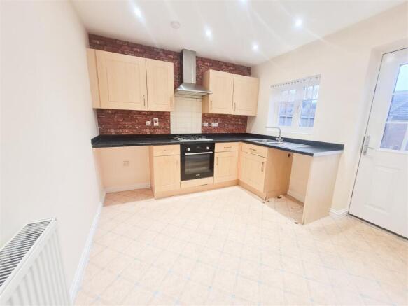 Kitchen/Breakfast Room