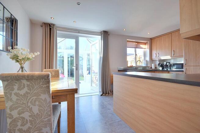 LiLac Cliton Ewemove Brighouse (5)