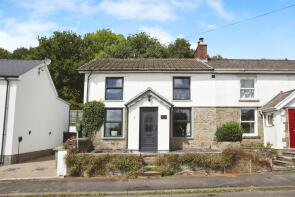 3, White Rose Cottages, Llantrisant Road, Cross Inn, Pontyclun CF72 8BA