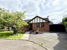 21, Collop Drive, Heywood OL10 2LS