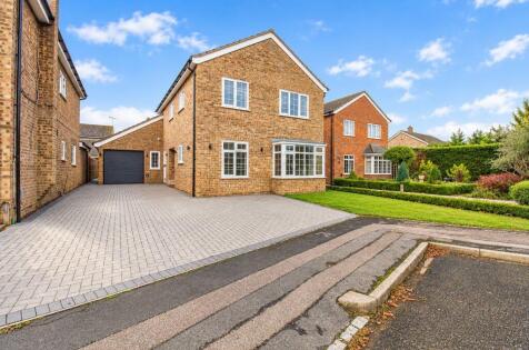 Taddy Close, Biggleswade, SG18