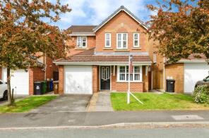 12, Longacre, Wigan WN2 4LL