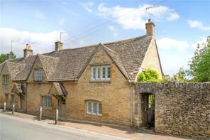 3, Stonehouse Cottages, Lower Swell GL54 1LY
