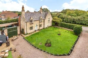 School House, School Lane, Wilsford, Grantham NG32 3PD