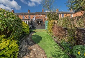 79, High Road, Leighton Buzzard LU7 0BT