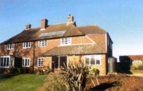 2, Dundas Park Farm Cottages, Big Pett, Ashford TN25 5JW