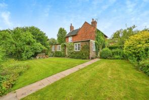 1, Rose Tree Cottages, Thurvaston Road, Marston Montgomery DE6 2FF