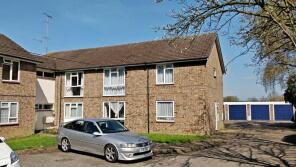 10, Letty Green, Hertford SG14 2NZ