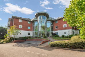 5, 632 Pinnacle House, Evesham Road, Redditch B97 5LH