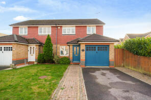 16, Russell Close, Bracknell RG12 7FE