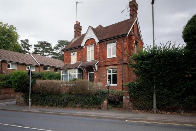 Horsham Road - Final Images - Ralph James - Ahead
