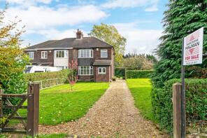 Lyndale, Chester Road, Dunham On The Hill, Frodsham WA6 0JL
