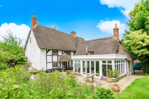 33 Old Manor Cottage, Coulston, Westbury BA13 4NY