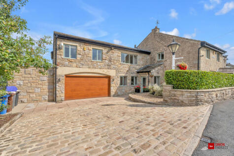 The Castle, Colne, BB8